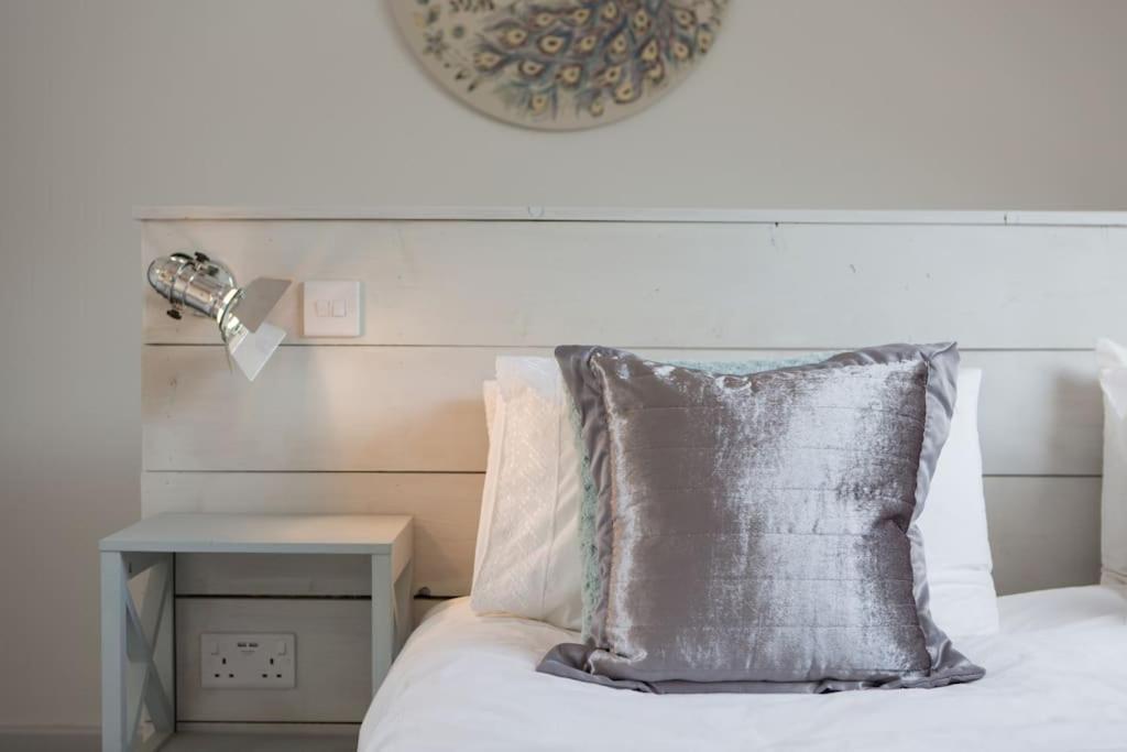 Little Bream - Pretty Cosy Cottage, Sea Views, Walk To The Beach Mawnan Smith Екстериор снимка